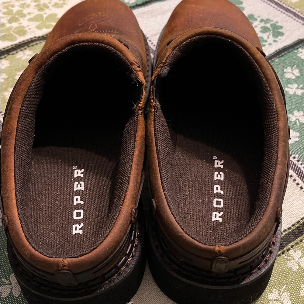 Women’s Roper Crazy Horse Laces mules 8
Round toes. Like new. - Picture 5 of 16